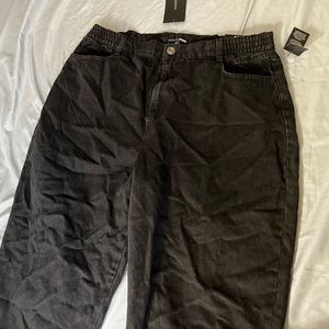Fashion nova straight jeans black brand new with tags